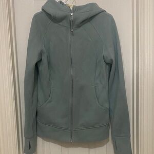 LULULEMON Women's Hooded Jacket in Light Green;NEW never worn;Size 8;So soft